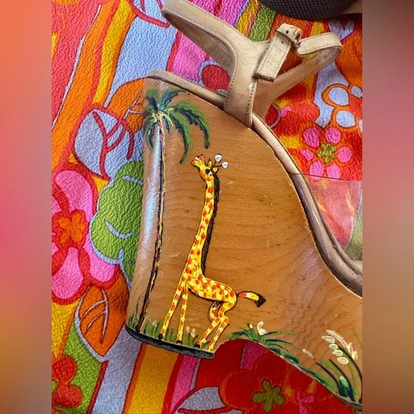 70s Vintage Wooden Wonder Wedge w Clear Vamp and Painted Details Sz 7 - Picture 4 of 13